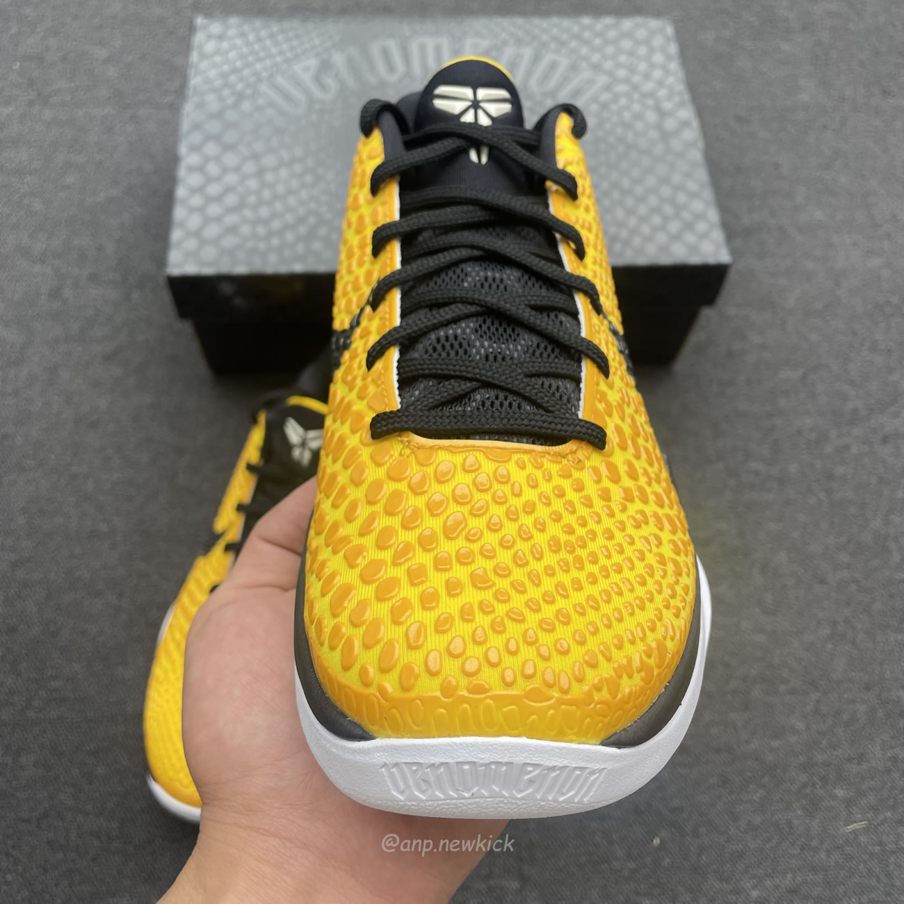 Nike Kobe 6 Lightbulb 429659 700 (10) - www.newkick.vip