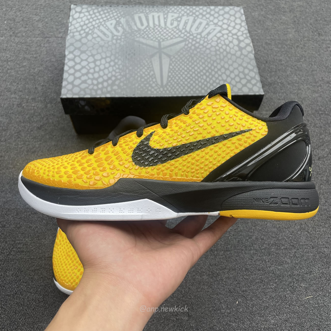 Nike Kobe 6 Lightbulb 429659 700 (2) - www.newkick.vip