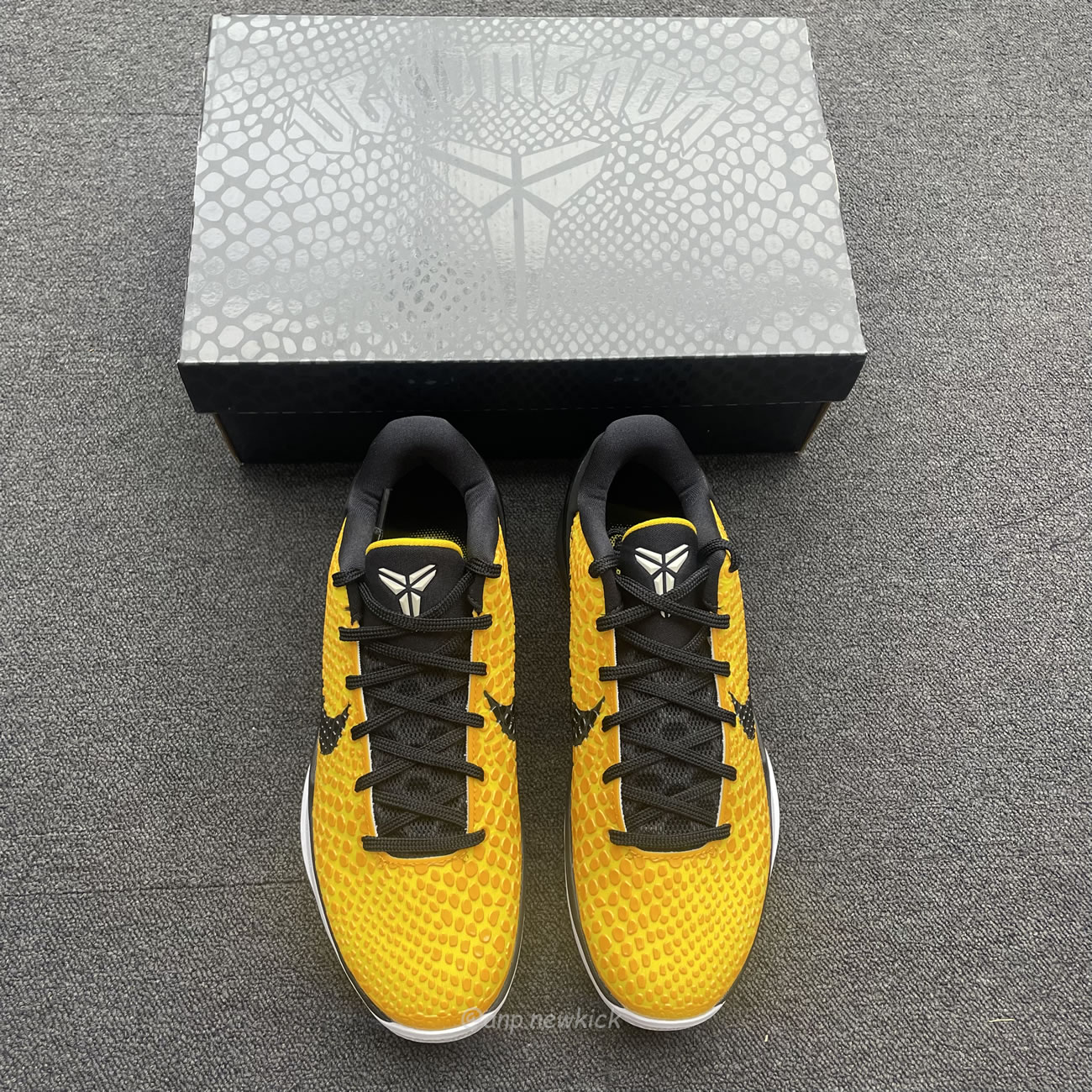 Nike Kobe 6 Lightbulb 429659 700 (3) - www.newkick.vip
