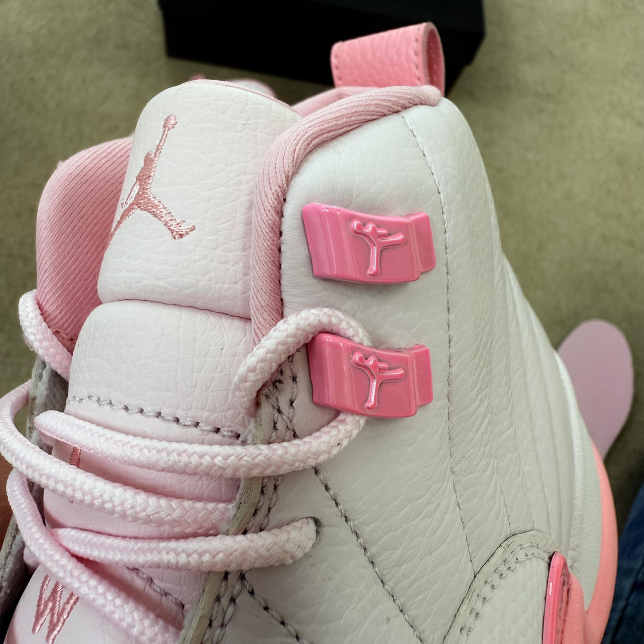 Air Jordan 12 Retro Pearl Pink 510816 600 (8) - www.newkick.vip