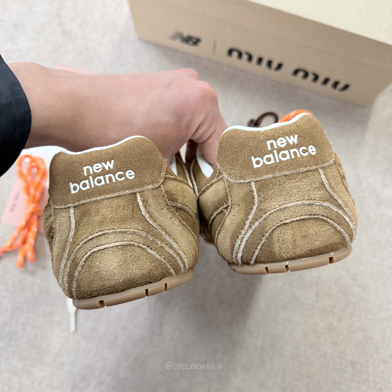New Balance X Miu Miu 530 Sl Cinnamon 5e165e Z5o F0401 F D005 (5) - www.newkick.vip