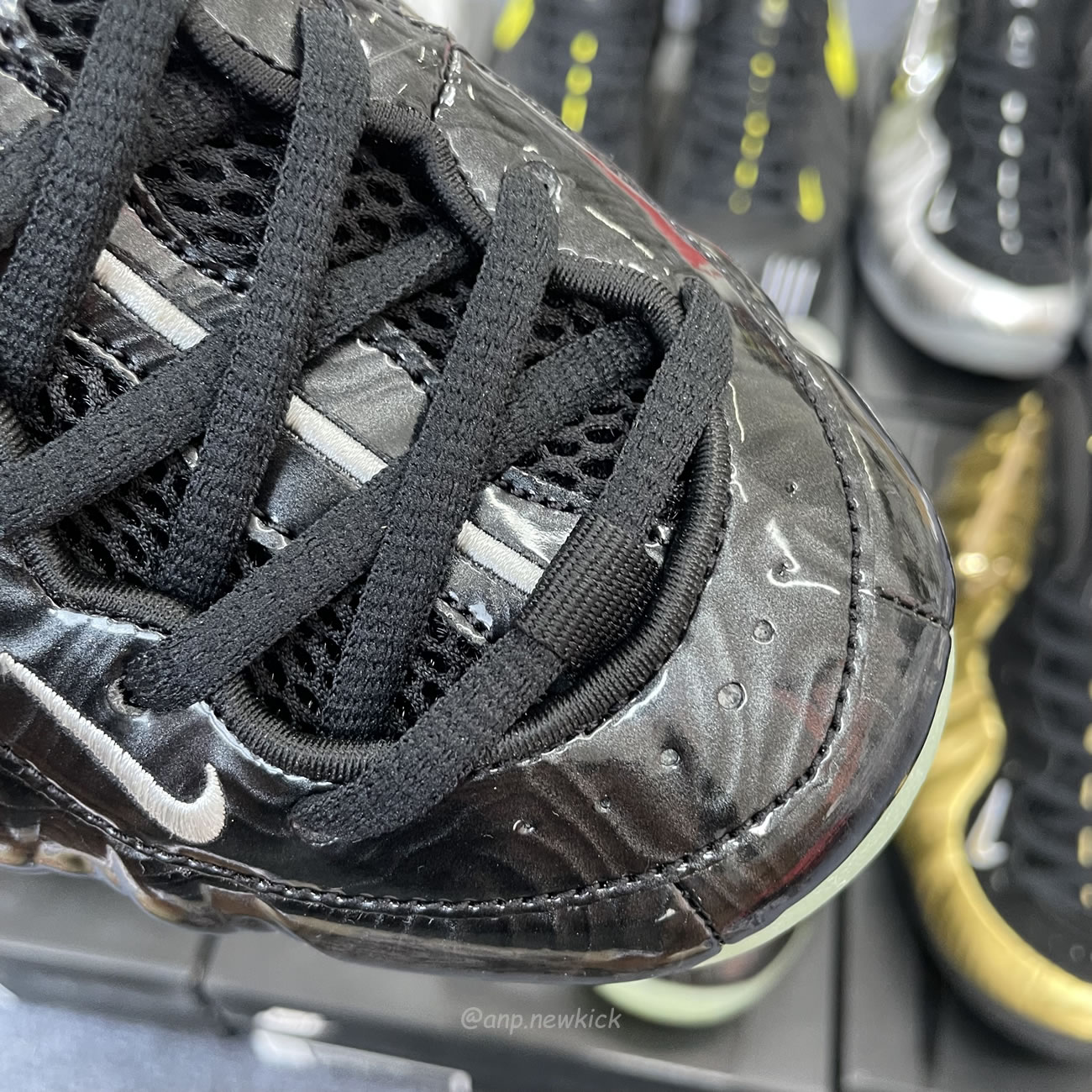 Nike Air Foamposite Pro Metallic Gold 624041 701 (11) - www.newkick.vip