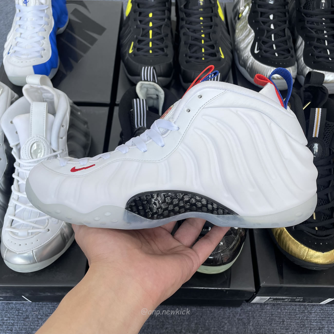 Nike Air Foamposite Pro Metallic Gold 624041 701 (14) - www.newkick.vip