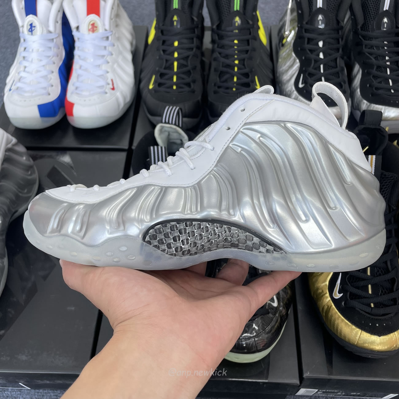 Nike Air Foamposite Pro Metallic Gold 624041 701 (7) - www.newkick.vip