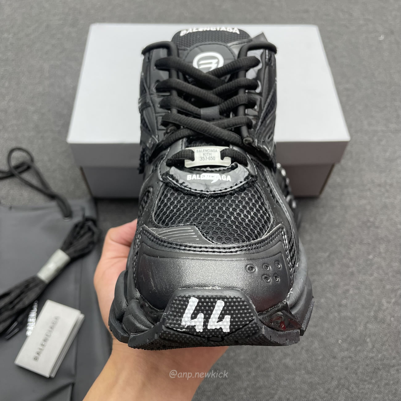 Balenciaga Runner Black 677403w3rb11000 (4) - www.newkick.vip Balenciaga Runner Black 677403w3rb11000 (4) - www.newkick.vip