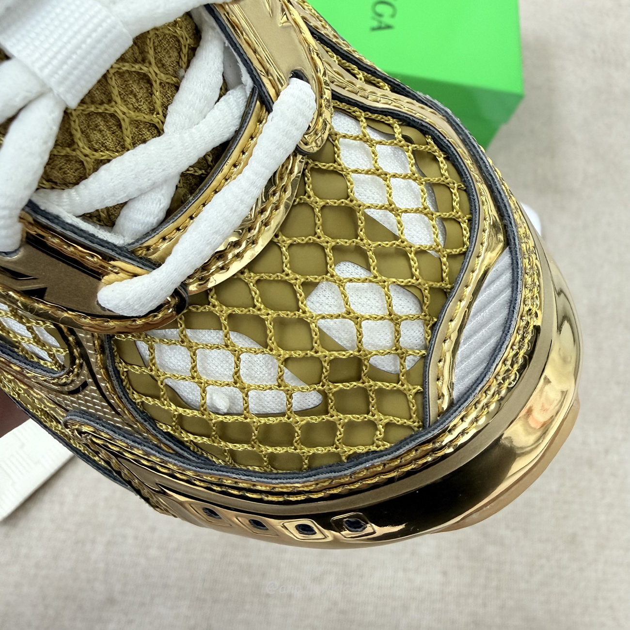 Bottega Veneta Orbit Sneaker Gold 741357 V2x40 7043 (11) - www.newkick.vip Bottega Veneta Orbit Sneaker Gold 741357 V2x40 7043 (11) - www.newkick.vip