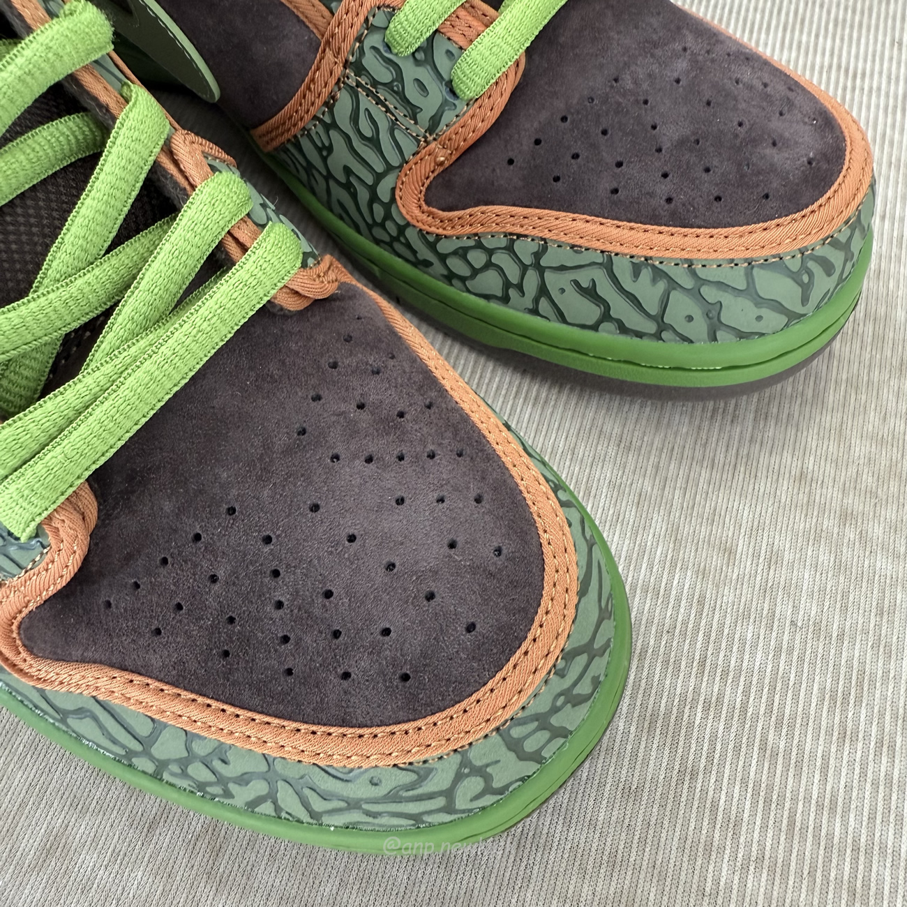 Nike Sb Dunk Low De La Soul 789841 332 (2) - www.newkick.vip