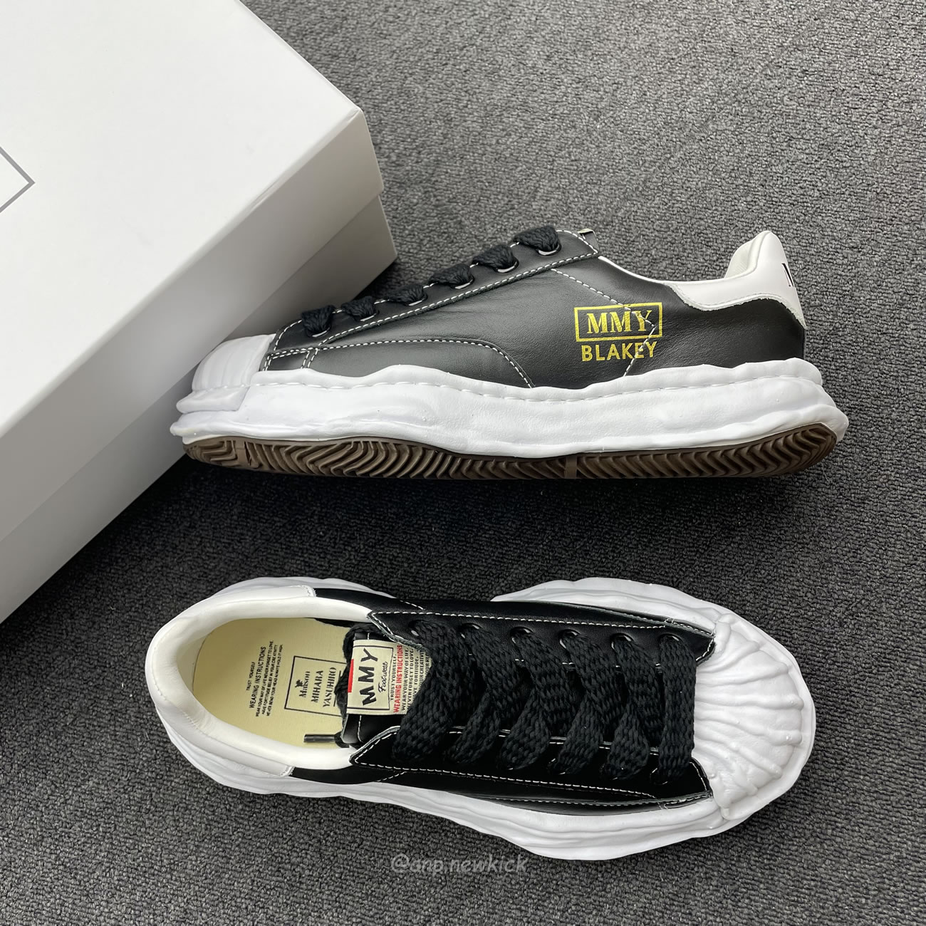 Maison Mihara Yasuhiro Blakey Og Sole Leather Low Black A06fw702 (4) - www.newkick.vip
