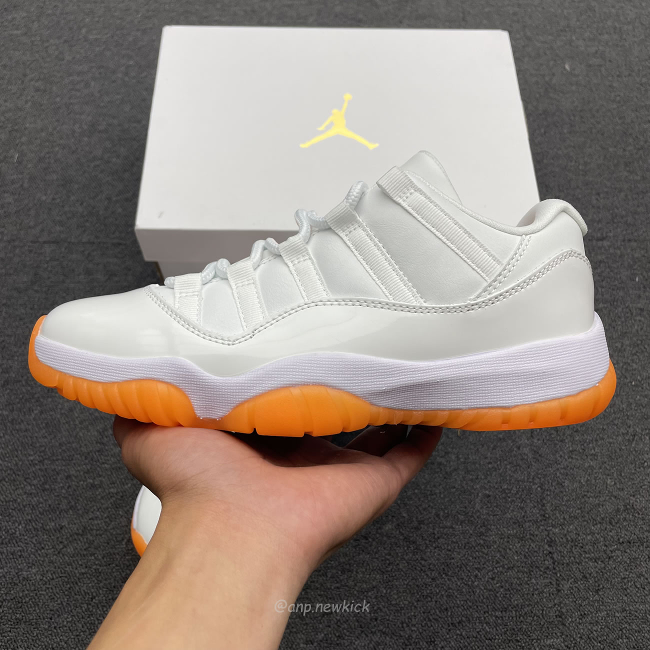 Air Jordan 11 Retro Low Citrus 2021 Womens Ah7860 139 (13) - www.newkick.vip