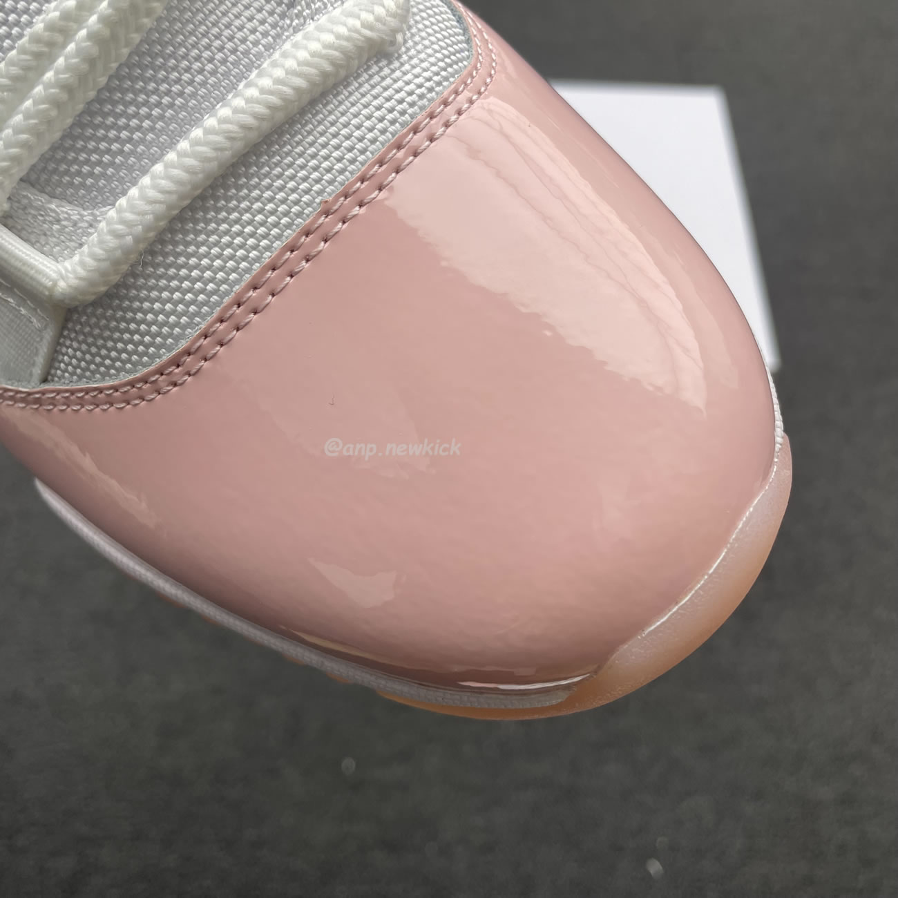 Air Jordan 11 Retro Low Legend Pink Womens Ah7860 160 (6) - www.newkick.vip