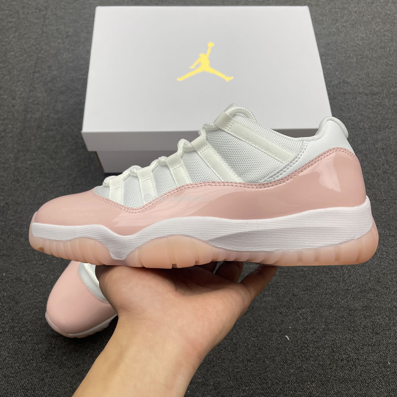 Air Jordan 11 Retro Low Legend Pink Womens Ah7860 160 (4) - www.newkick.vip