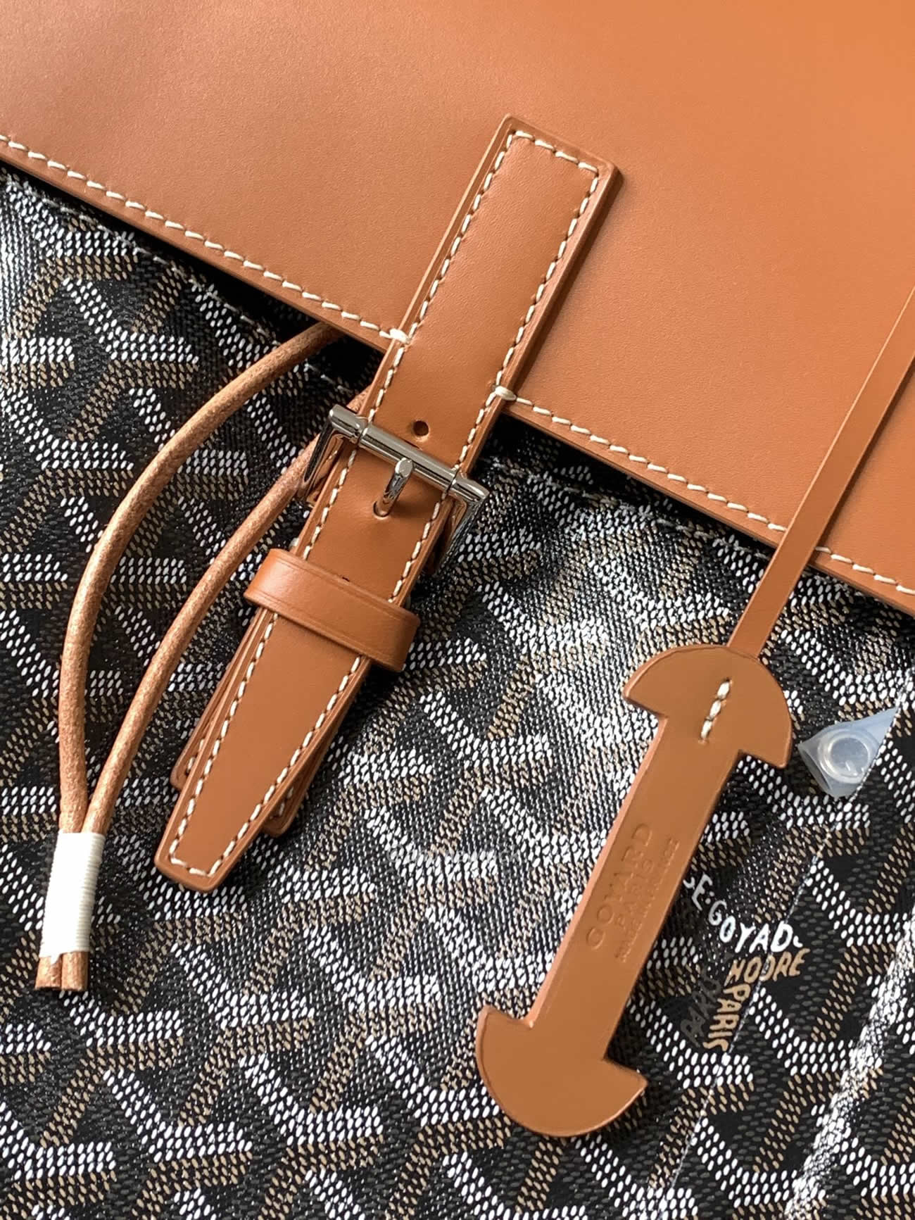 Goyard Artois Alpin Medium Backpack Blacknatural Black Grey Navy Green (16) - www.newkick.vip