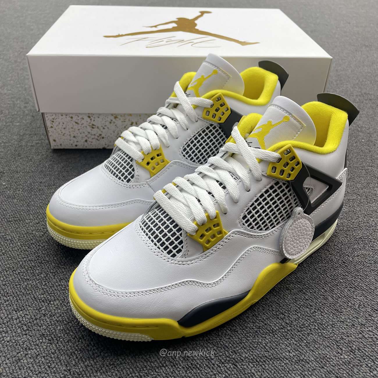 Air Jordan 4 Retro Vivid Sulfur Womens Aq9129 101 (7) - www.newkick.vip