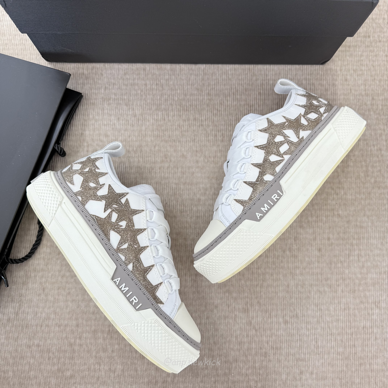 Amiri Stars Court Low Alabaster Womensawfosr1147 271 (4) - www.newkick.vip Amiri Stars Court Low Alabaster Womensawfosr1147 271 (4) - www.newkick.vip