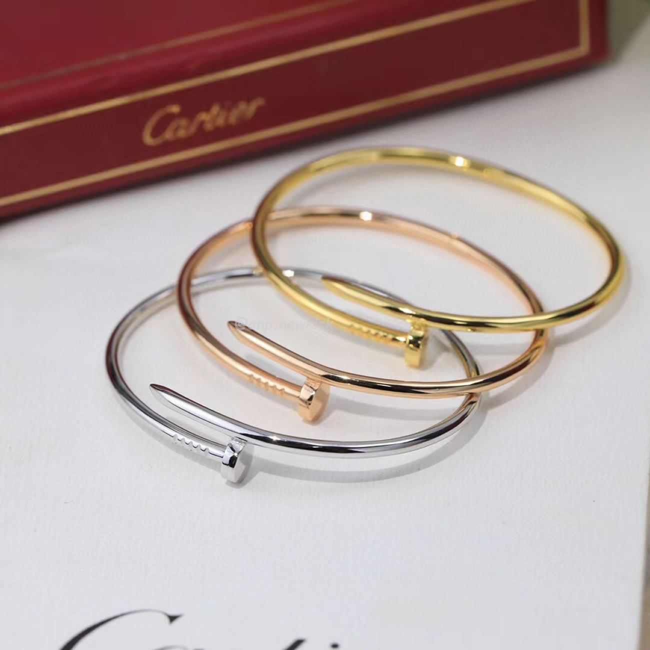 Cartier Bracelet Juste Un Clou B6062618 (7) - www.newkick.vip Cartier Bracelet Juste Un Clou B6062618 (7) - www.newkick.vip