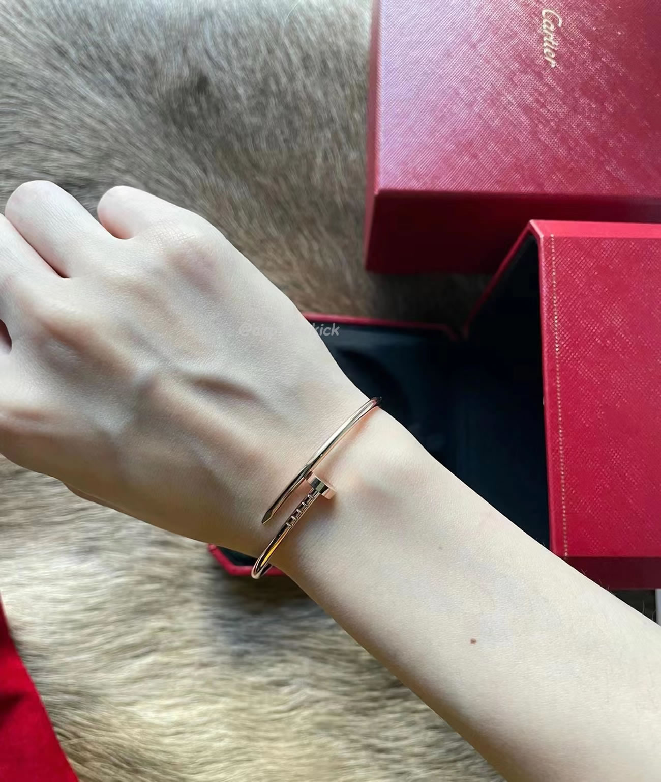 Cartier Bracelet Juste Un Clou B6062618 (5) - www.newkick.vip
