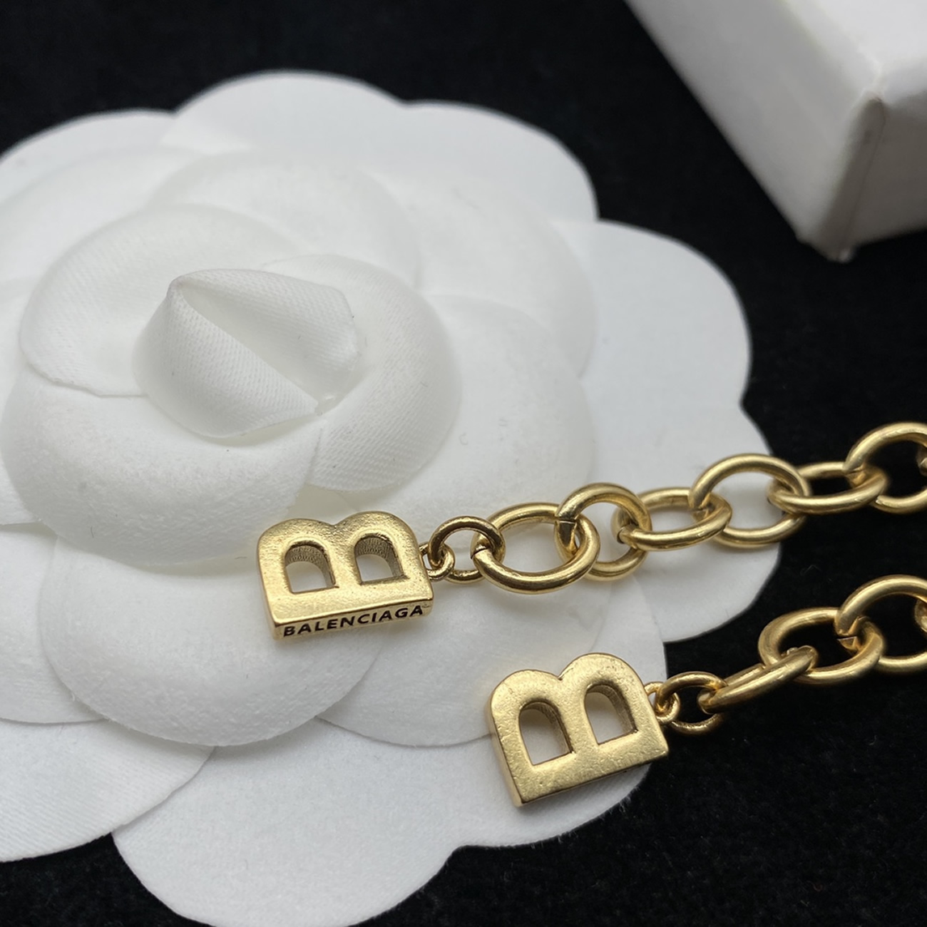 Balenciaga Logo Text Chain Necklace Bal203587 (2) - www.newkick.vip