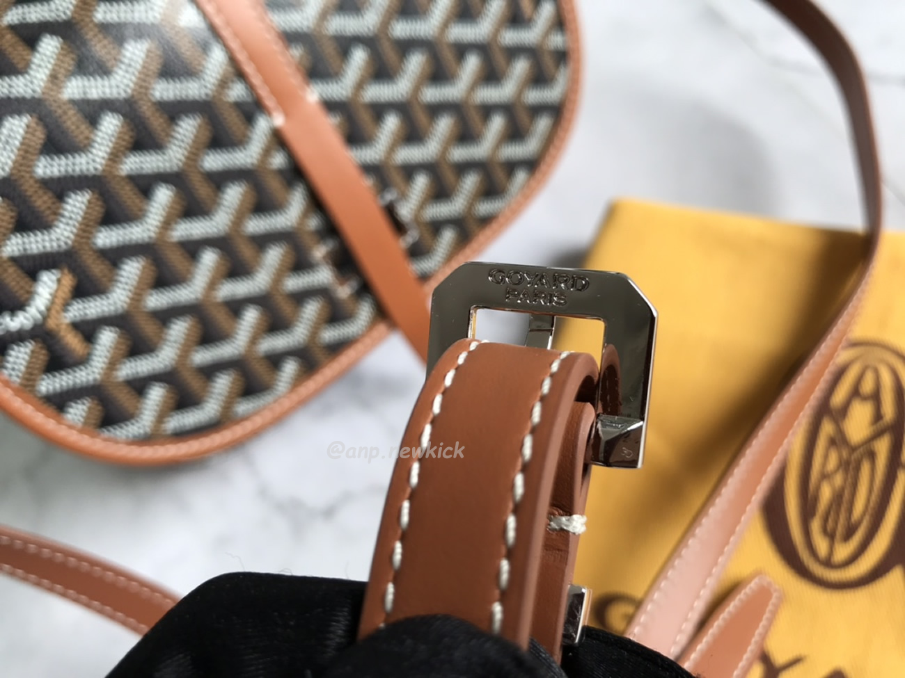 Goyard Belvedere Shoulder Bag (13) - www.newkick.vip Goyard Belvedere Shoulder Bag (13) - www.newkick.vip