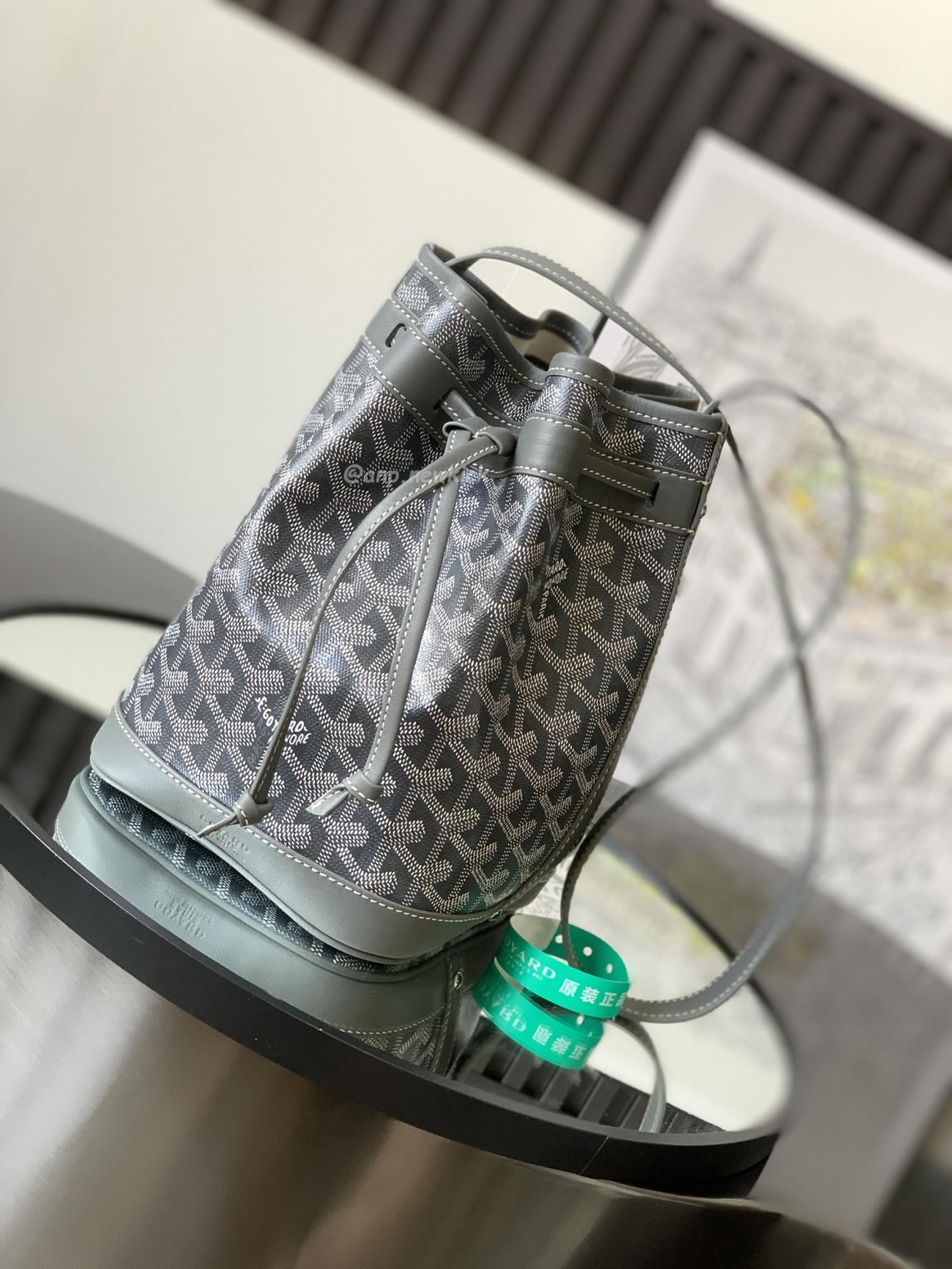 Goyard Petit Flot Bucket Bag 23 Cm X 14.5 Cm X 17 Cm (22) - www.newkick.vip Goyard Petit Flot Bucket Bag 23 Cm X 14.5 Cm X 17 Cm (22) - www.newkick.vip