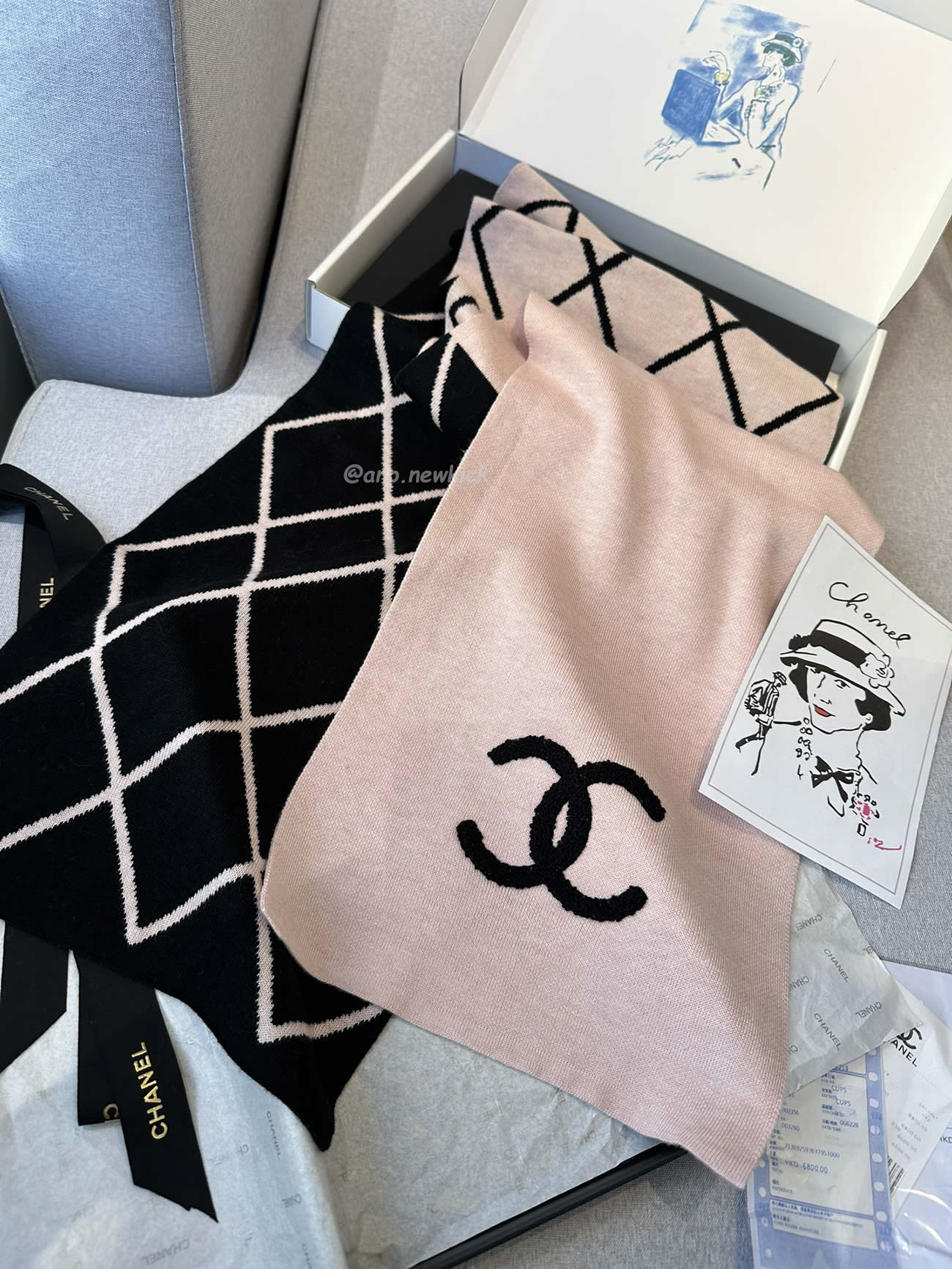 Chanel 2024 New 24b Cashmere Knitted Scarf 30x180cm (10) - www.newkick.vip Chanel 2024 New 24b Cashmere Knitted Scarf 30x180cm (10) - www.newkick.vip