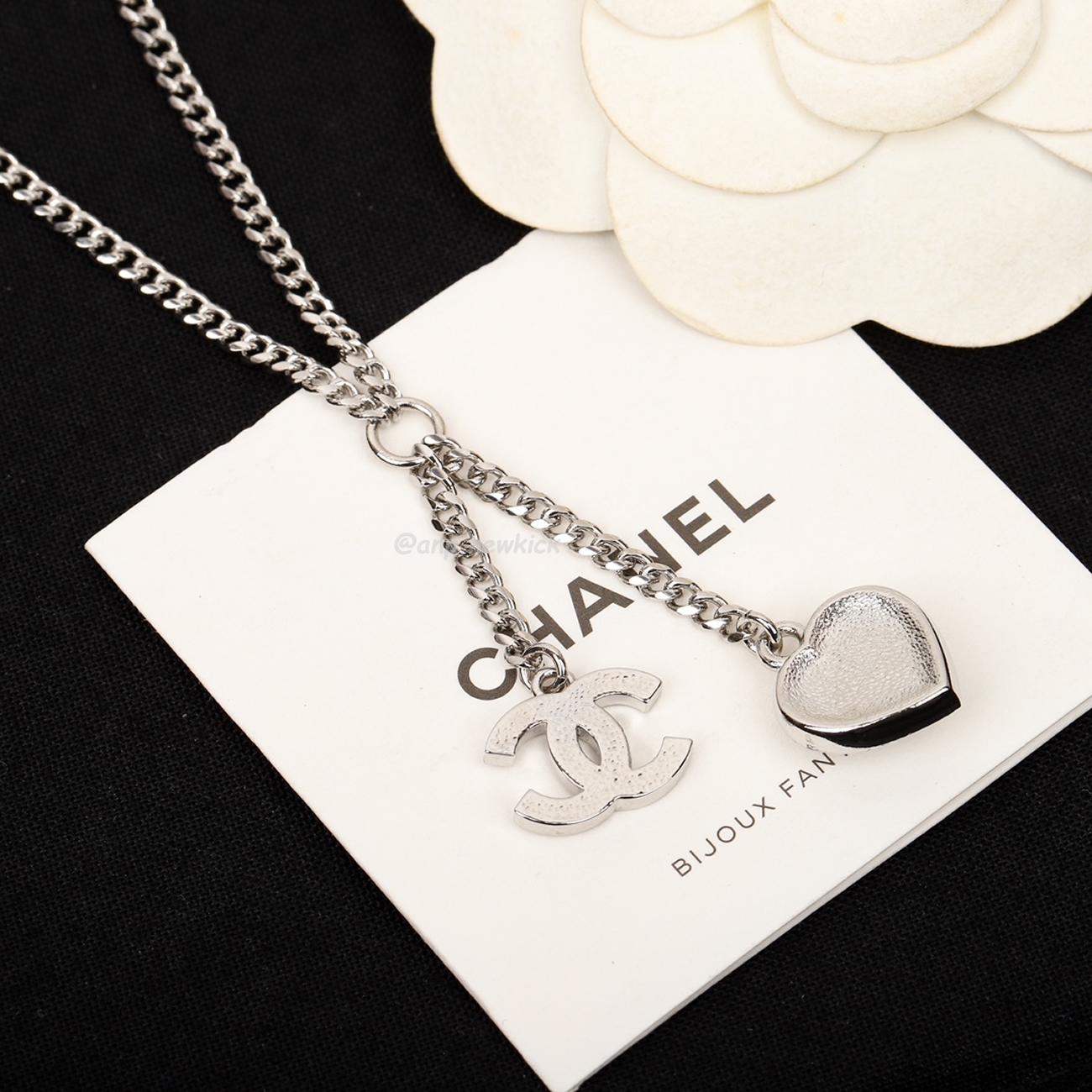 Chanel Necklace (24) - www.newkick.vip Chanel Necklace (24) - www.newkick.vip
