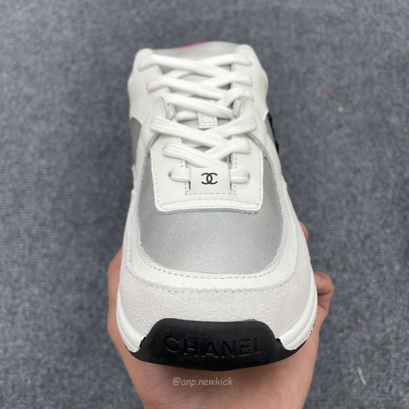 Chanel White Pink Blue Sneakers (6) - www.newkick.vip