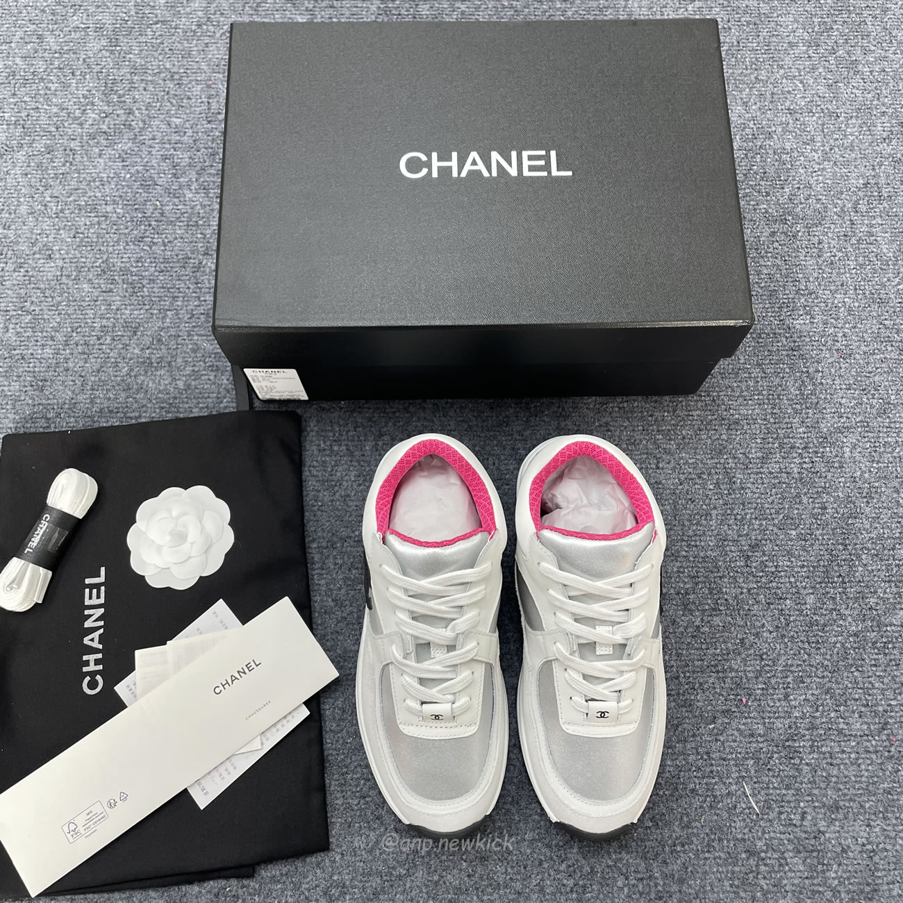 Chanel White Pink Blue Sneakers (7) - www.newkick.vip