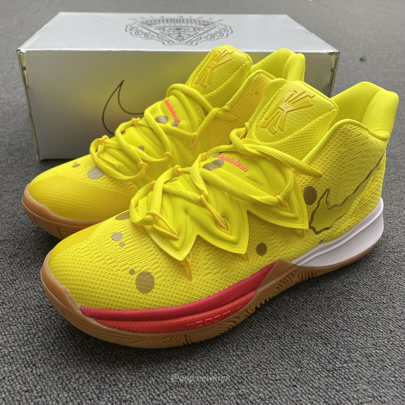 Nike Kyrie 5 Spongebob Squidward Patrick Cj6951 300 Cj6950 600 (38) - www.newkick.vip Nike Kyrie 5 Spongebob Squidward Patrick Cj6951 300 Cj6950 600 (38) - www.newkick.vip