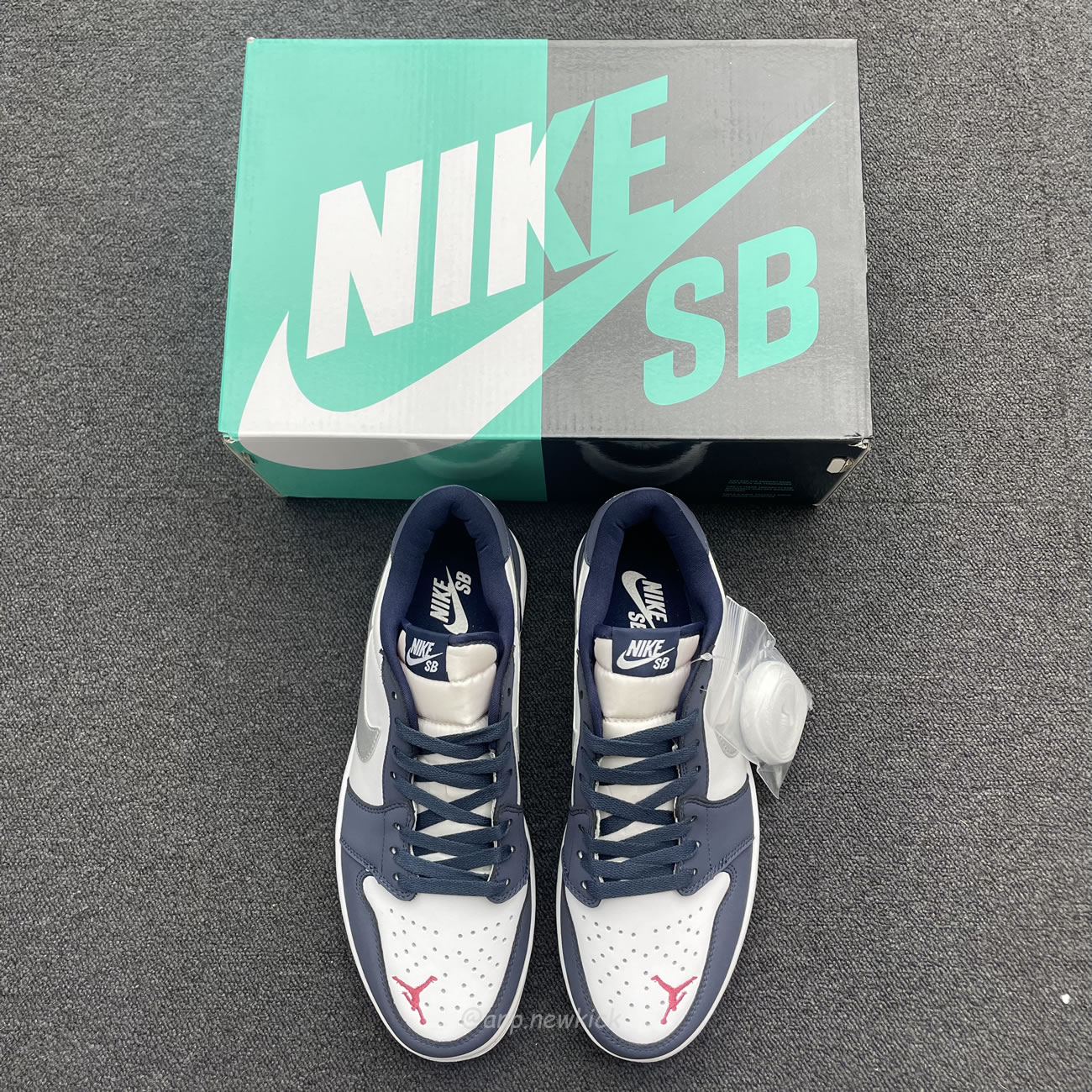 Air Jordan 1 Low Sb Midnight Navy Cj7891 400 (13) - www.newkick.vip