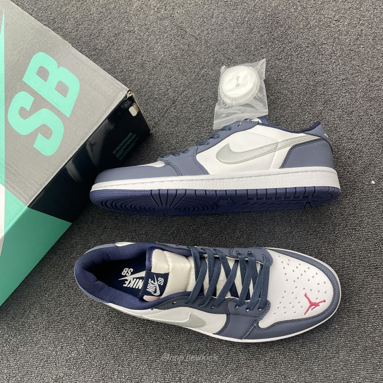 Air Jordan 1 Low Sb Midnight Navy Cj7891 400 (9) - www.newkick.vip