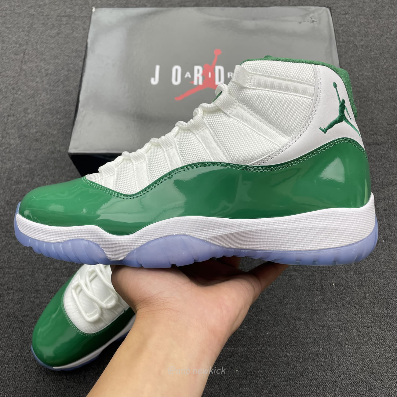 Air Jordan 11 Retro White Green Ct8012 113 (4) - www.newkick.vip