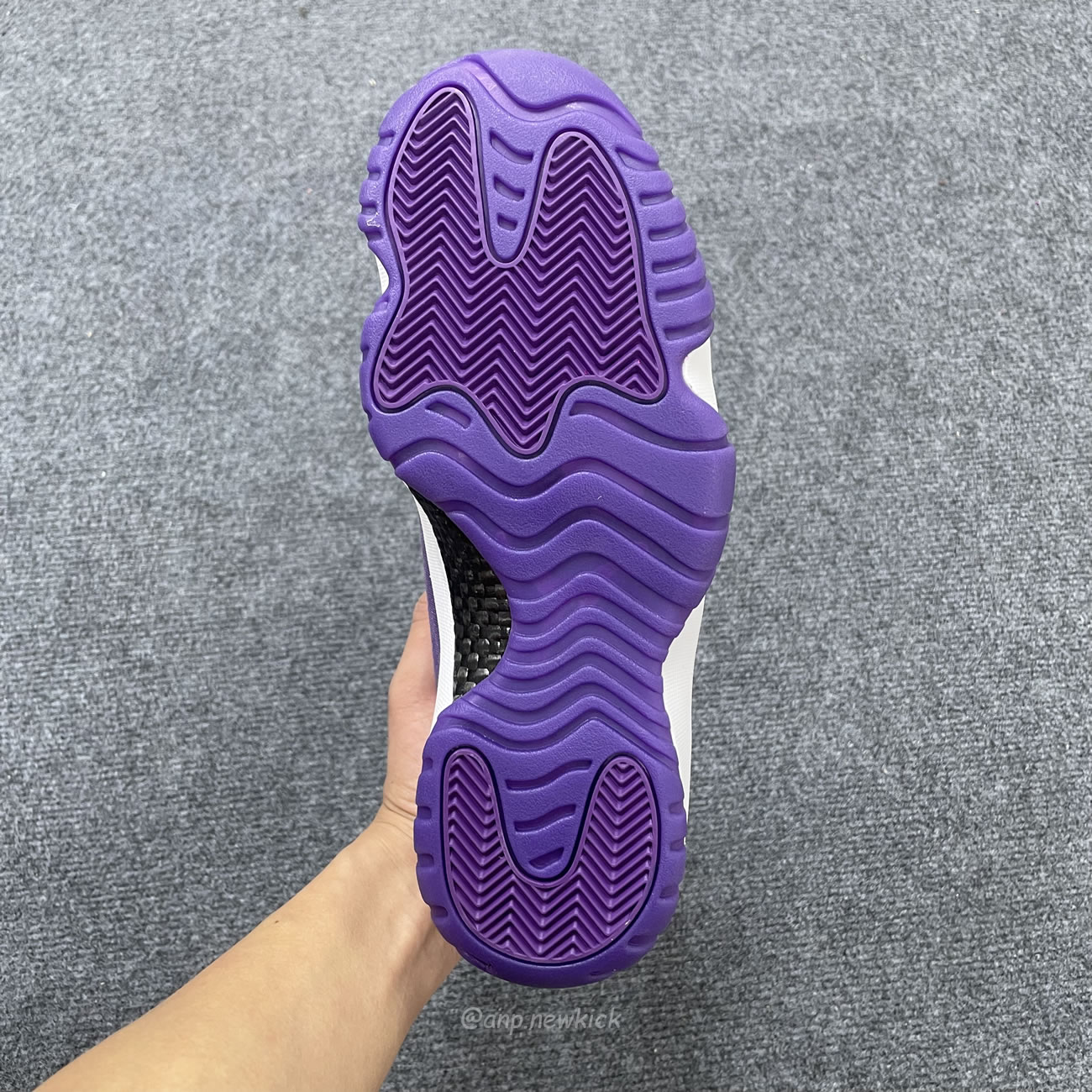 Air Jordan 11 Retro Purple Rain Ct8012 555 (6) - www.newkick.vip