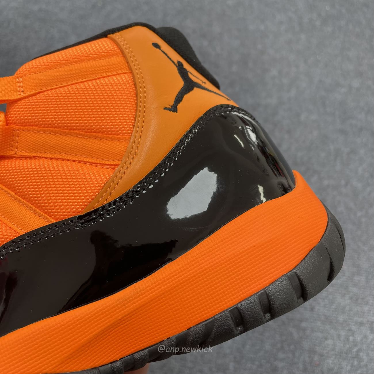 Air Jordan 11 Retro Black Orange Ct8012 800 (4) - www.newkick.vip