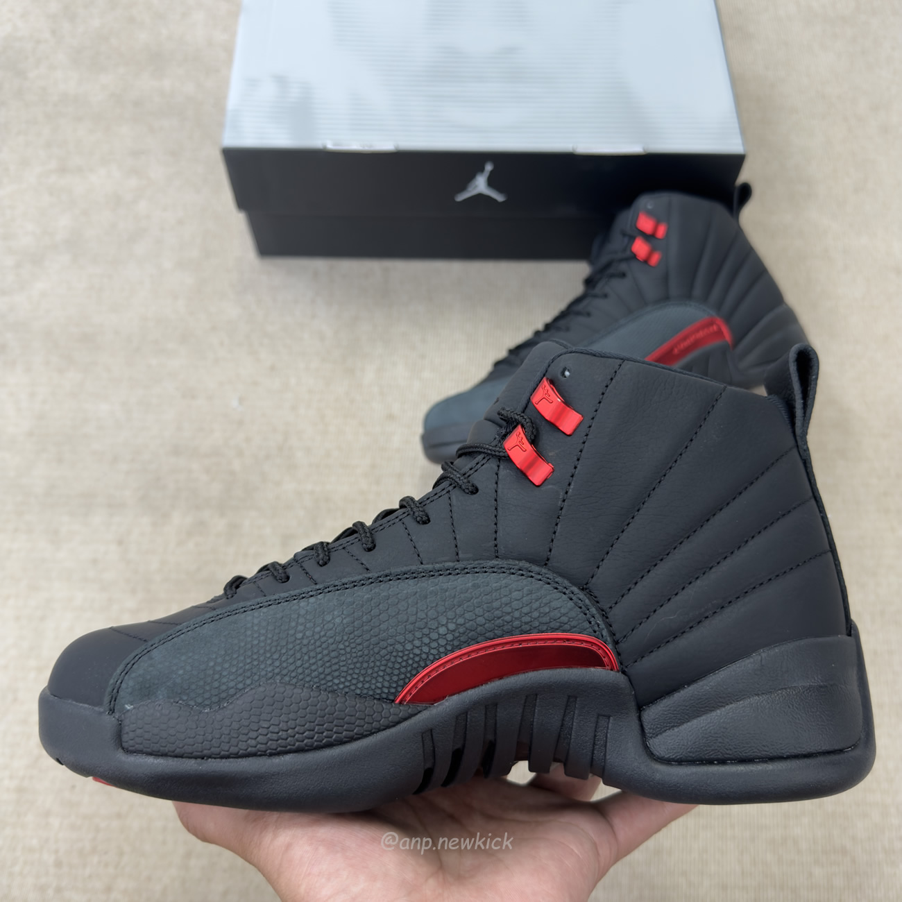 Air Jordan 12 Retro Bloodline Black Ct8013 003 (5) - www.newkick.vip