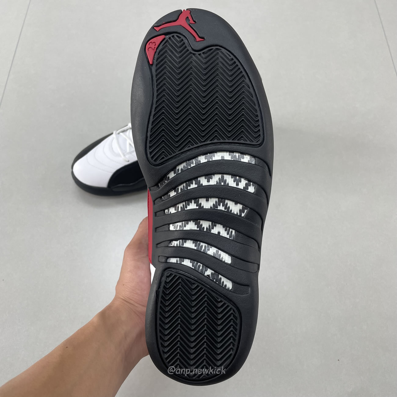 Air Jordan 12 Retro Red Taxi Ct8013 162 (6) - www.newkick.vip
