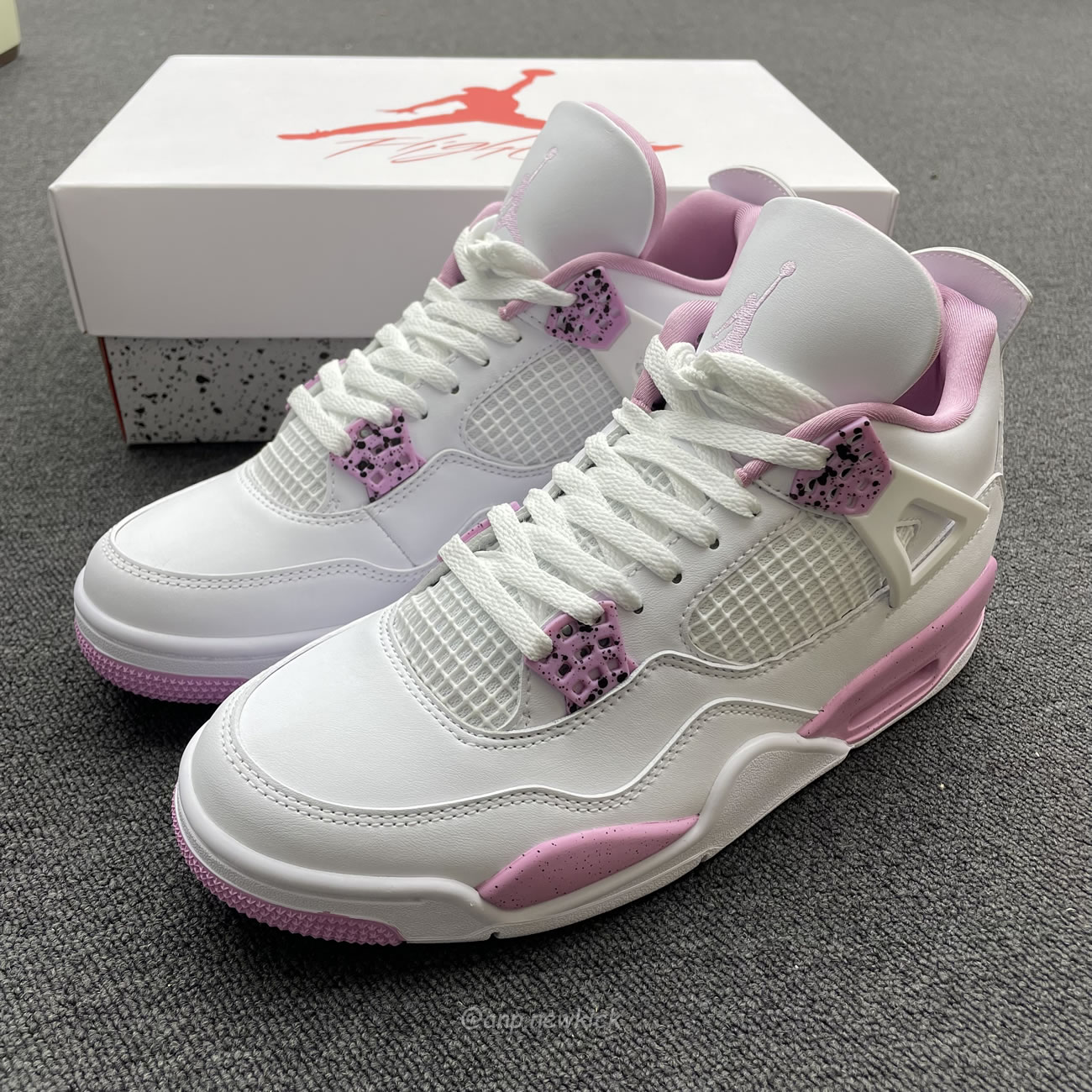 Air Jordan 4 Retro White Pink Ct8527 116 (7) - www.newkick.vip Air Jordan 4 Retro White Pink Ct8527 116 (7) - www.newkick.vip