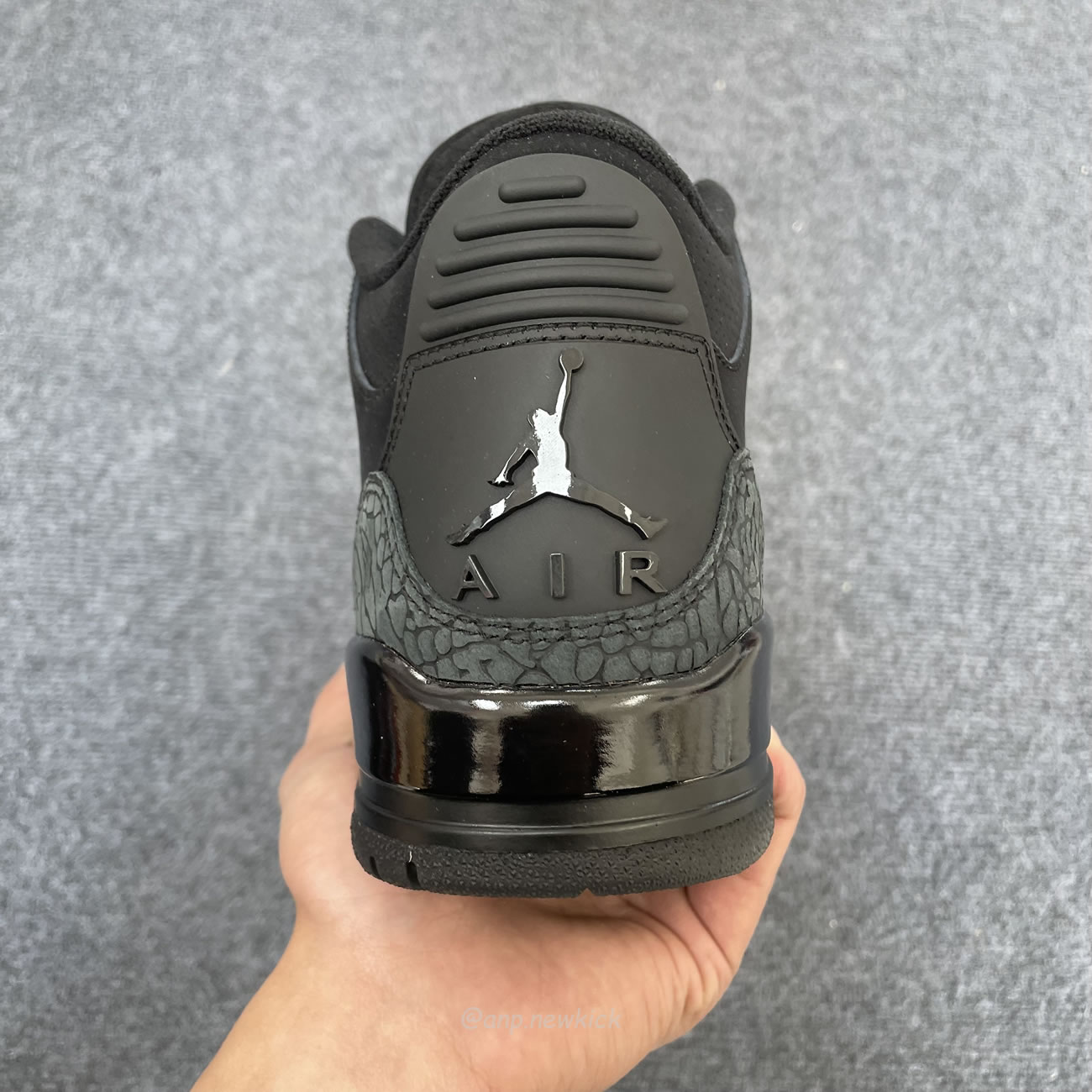 Air Jordan 3 Retro Black Cat 2025 Ct8532 001 (6) - www.newkick.vip Air Jordan 3 Retro Black Cat 2025 Ct8532 001 (6) - www.newkick.vip