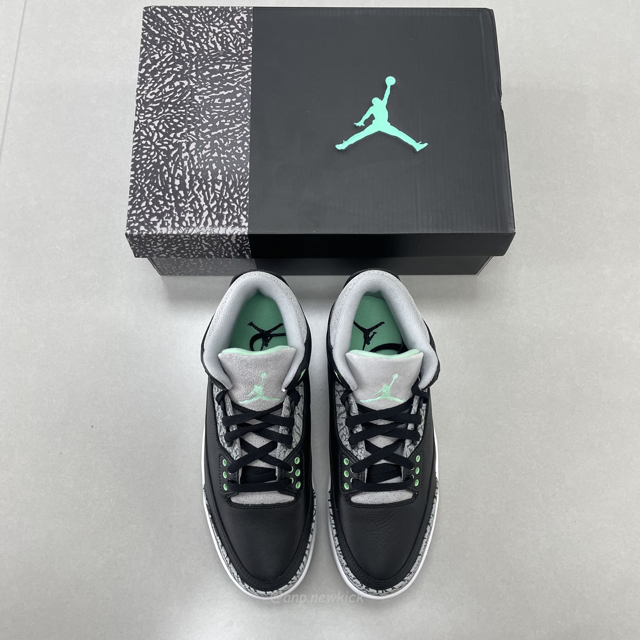 Air Jordan 3 Retro Green Glow Ct8532 031 (14) - www.newkick.vip