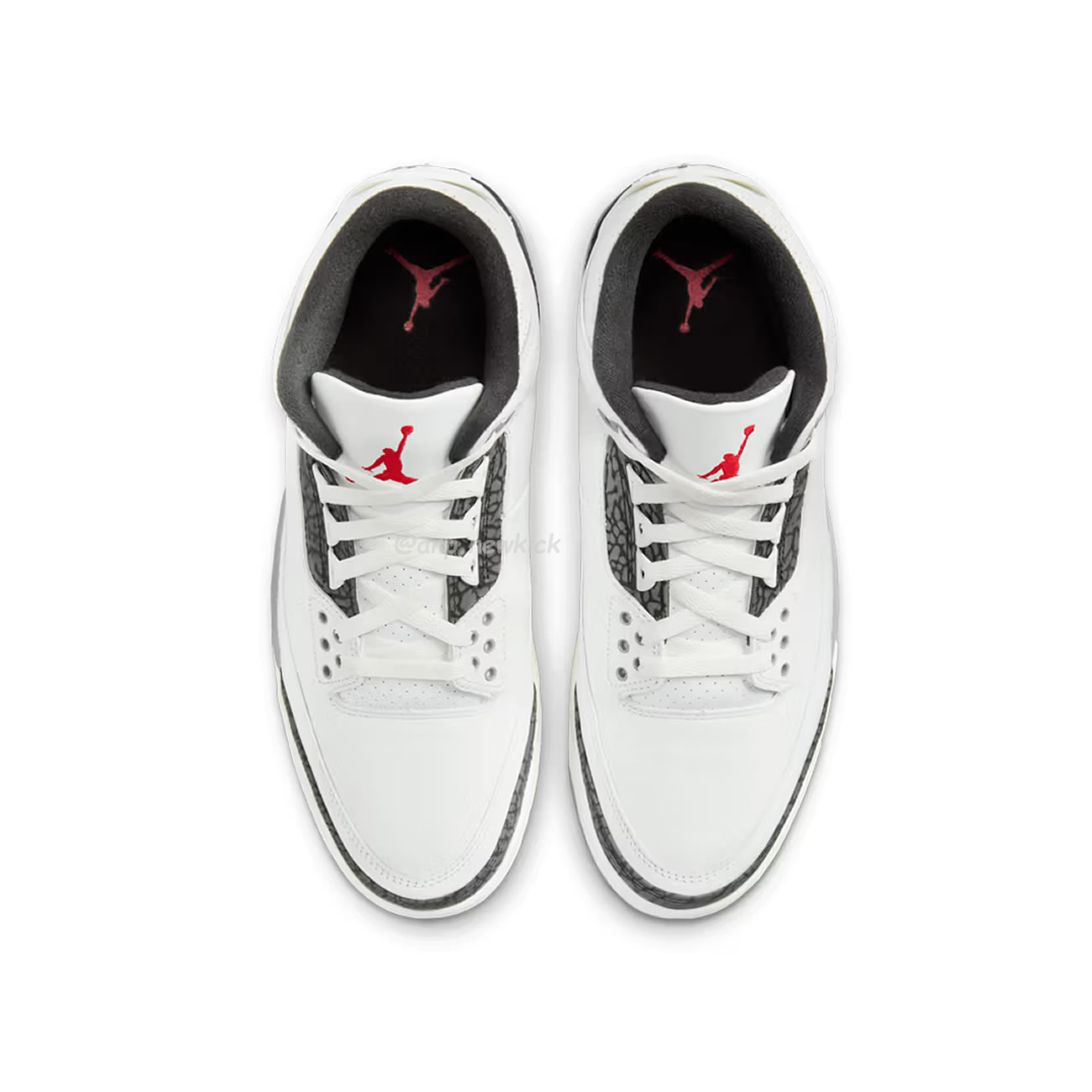 Air Jordan 3 Retro Cement Grey Ct8532 106 (12) - www.newkick.vip Air Jordan 3 Retro Cement Grey Ct8532 106 (12) - www.newkick.vip