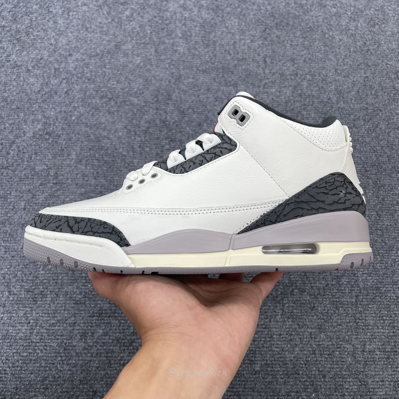 Air Jordan 3 Retro Cement Grey Ct8532 106 (4) - www.newkick.vip