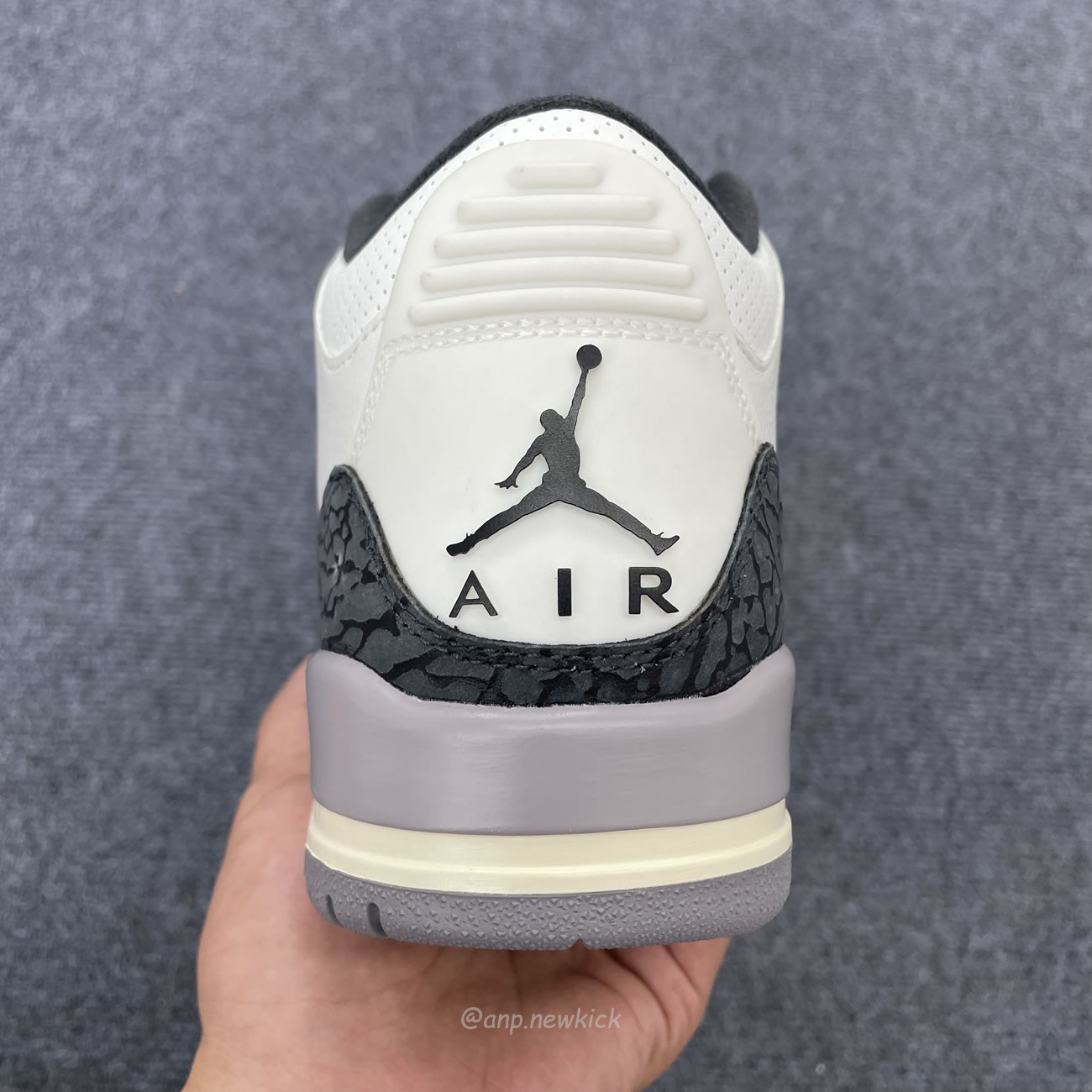 Air Jordan 3 Retro Cement Grey Ct8532 106 (5) - www.newkick.vip