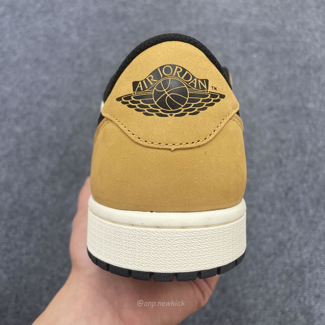 Air Jordan 1 Low Og Rookie Of The Year Cz0790 107 (6) - www.newkick.vip