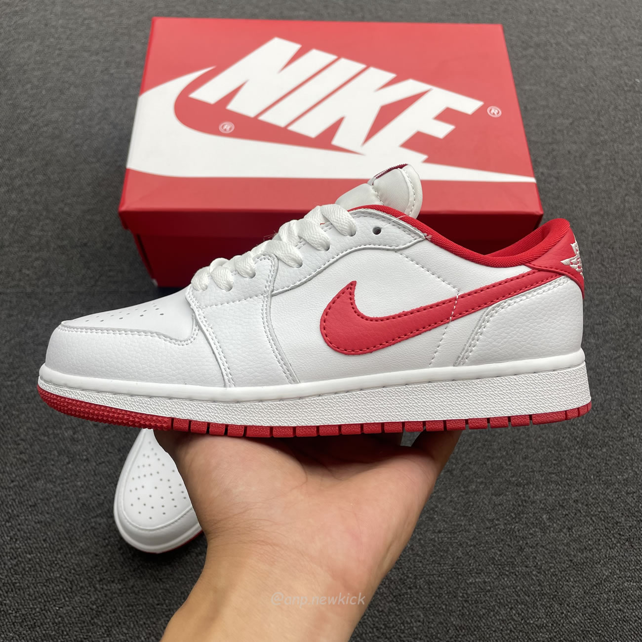 Air Jordan 1 Retro Low Og University Red Cz0790 161 (13) - www.newkick.vip Air Jordan 1 Retro Low Og University Red Cz0790 161 (13) - www.newkick.vip