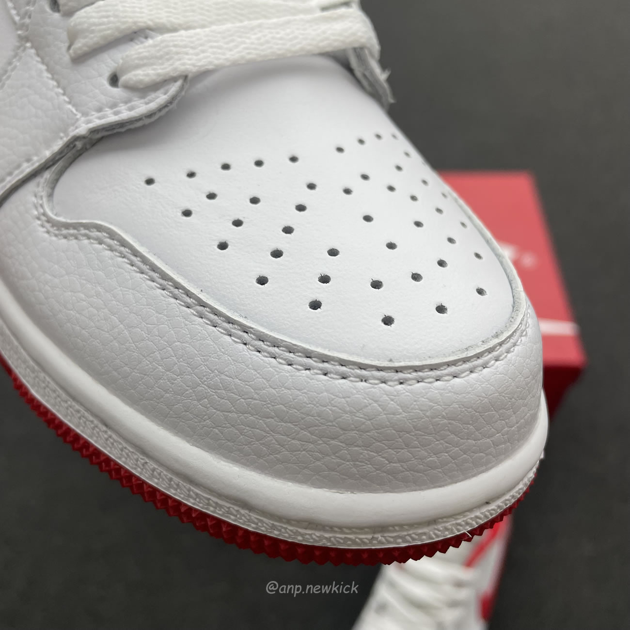 Air Jordan 1 Retro Low Og University Red Cz0790 161 (6) - www.newkick.vip Air Jordan 1 Retro Low Og University Red Cz0790 161 (6) - www.newkick.vip
