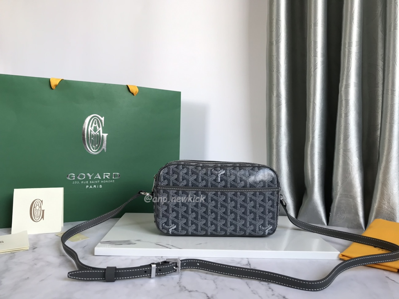 Goyard Cap Vert Camera Bag 13 Cm X 6.5 Cm X 22 Cm (19) - www.newkick.vip Goyard Cap Vert Camera Bag 13 Cm X 6.5 Cm X 22 Cm (19) - www.newkick.vip