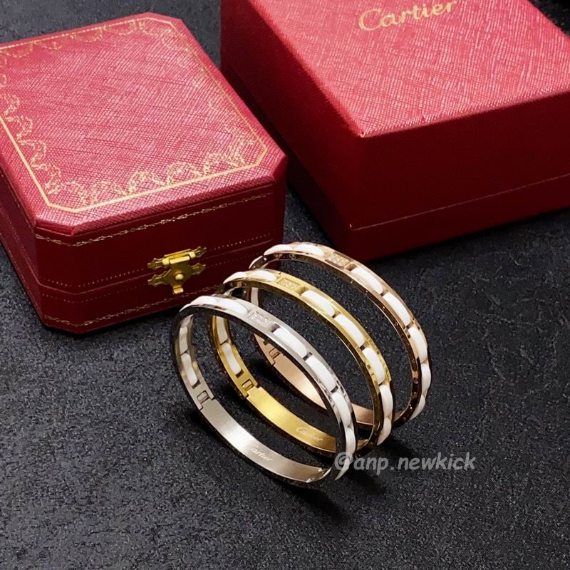 Cartier Bracelet 18k Gold (9) - www.newkick.vip Cartier Bracelet 18k Gold (9) - www.newkick.vip