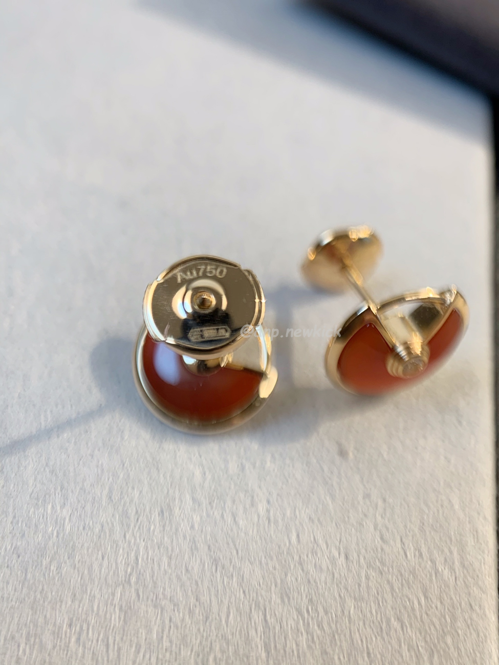 Cartier Nail With Diamond Tips Earrings (4) - www.newkick.vip