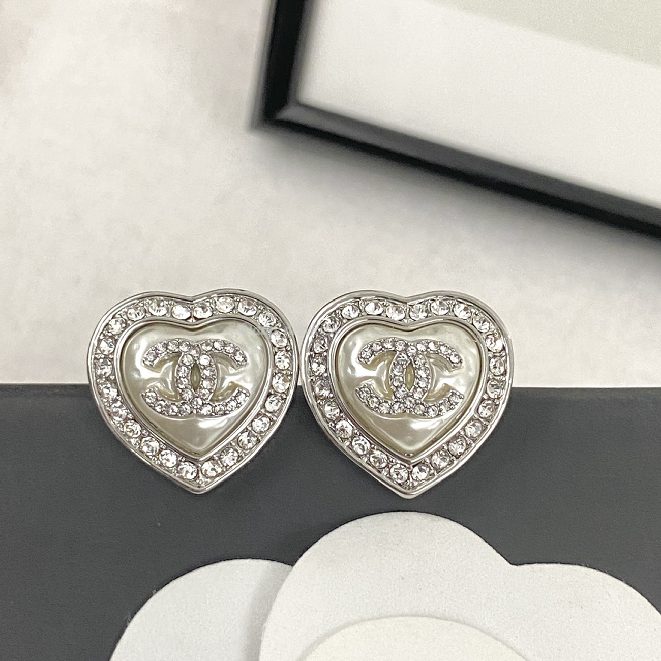 Chanel Cc Earrings (11) - www.newkick.vip