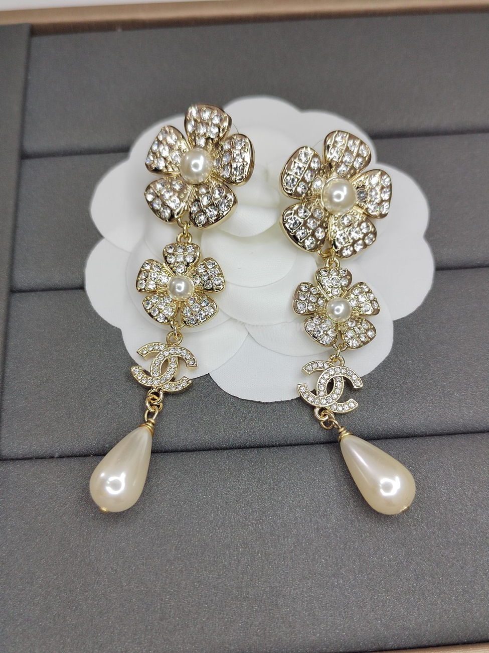 Chanel Cc Earrings (17) - www.newkick.vip
