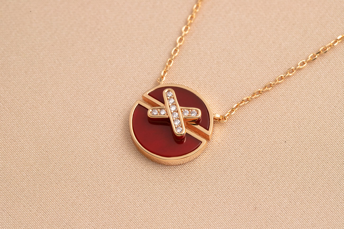 Chaumet Pendant (3) - www.newkick.vip